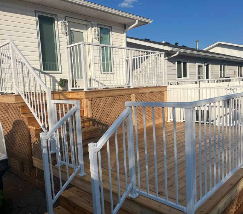EIM Contracting - Fences in Vegerville, Alberta